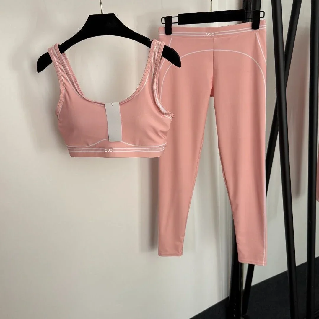 Pilates Yoga Outfit - ชุดออกกำลังกายสองชิ้น เสื้อกล้ามและกางเกงขายาว ระบายอากาศได้ดี ยืดหยุ่น สวมใส่สบาย เหมาะสำหรับวิ่ง
