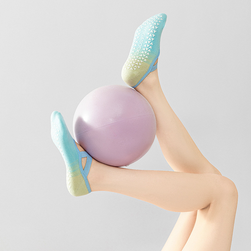 ถุงเท้าโยคะซิลิโคนไล่เฉดสี 1 ค - Youtube Yoga Pilates บทวิจารณ์และราคา
