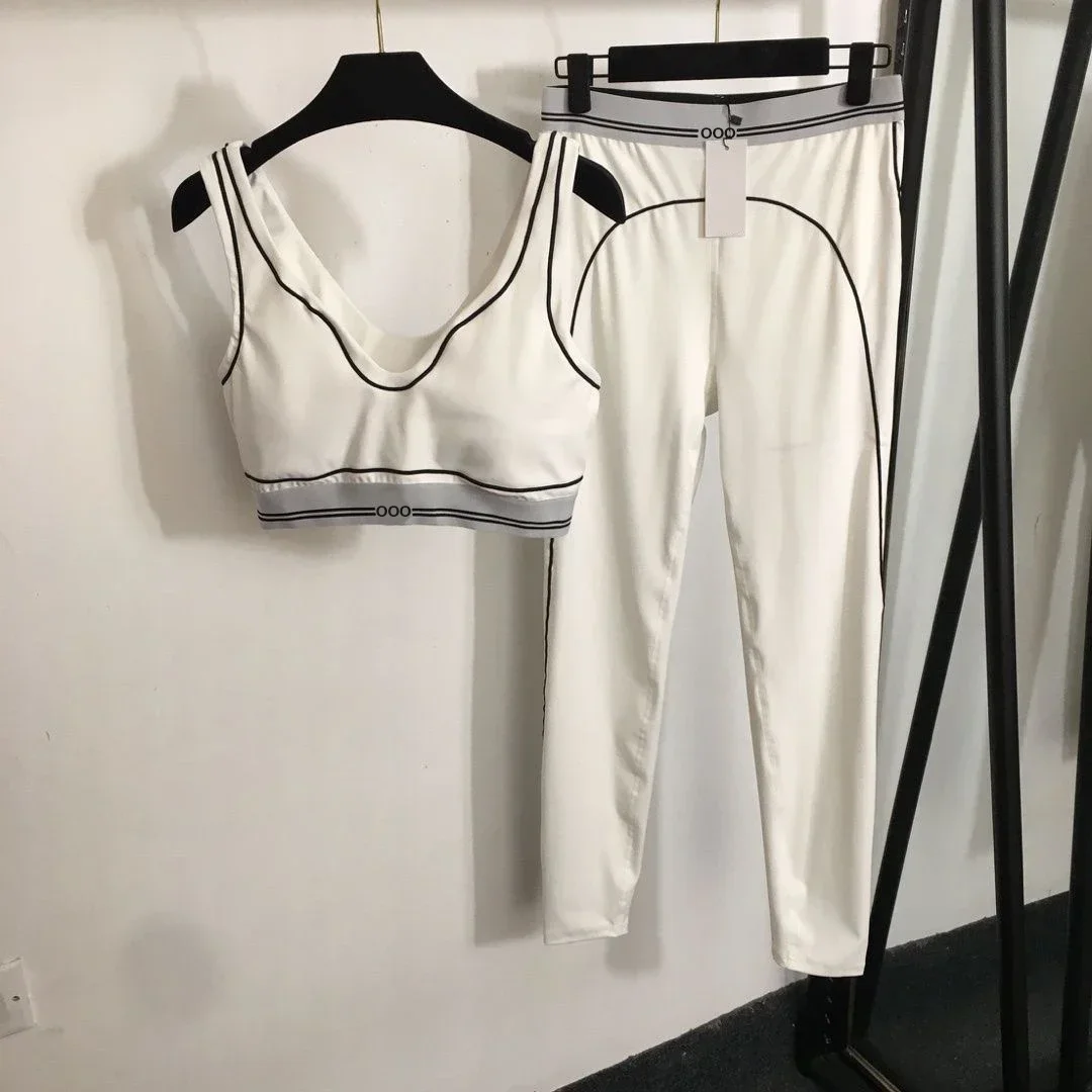ชุดออกกำลังกายสองชิ้น เสื้อกล้ - Pilates Yoga Outfit บทวิจารณ์และราคา
